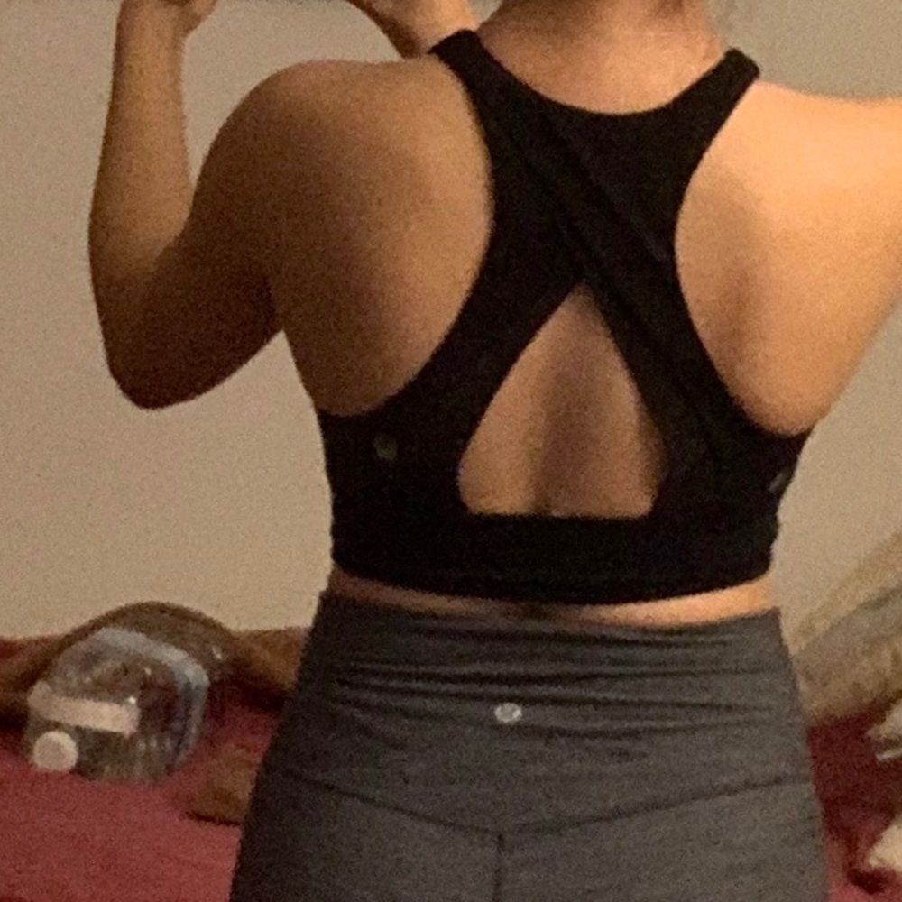 Halter crop top sports bra